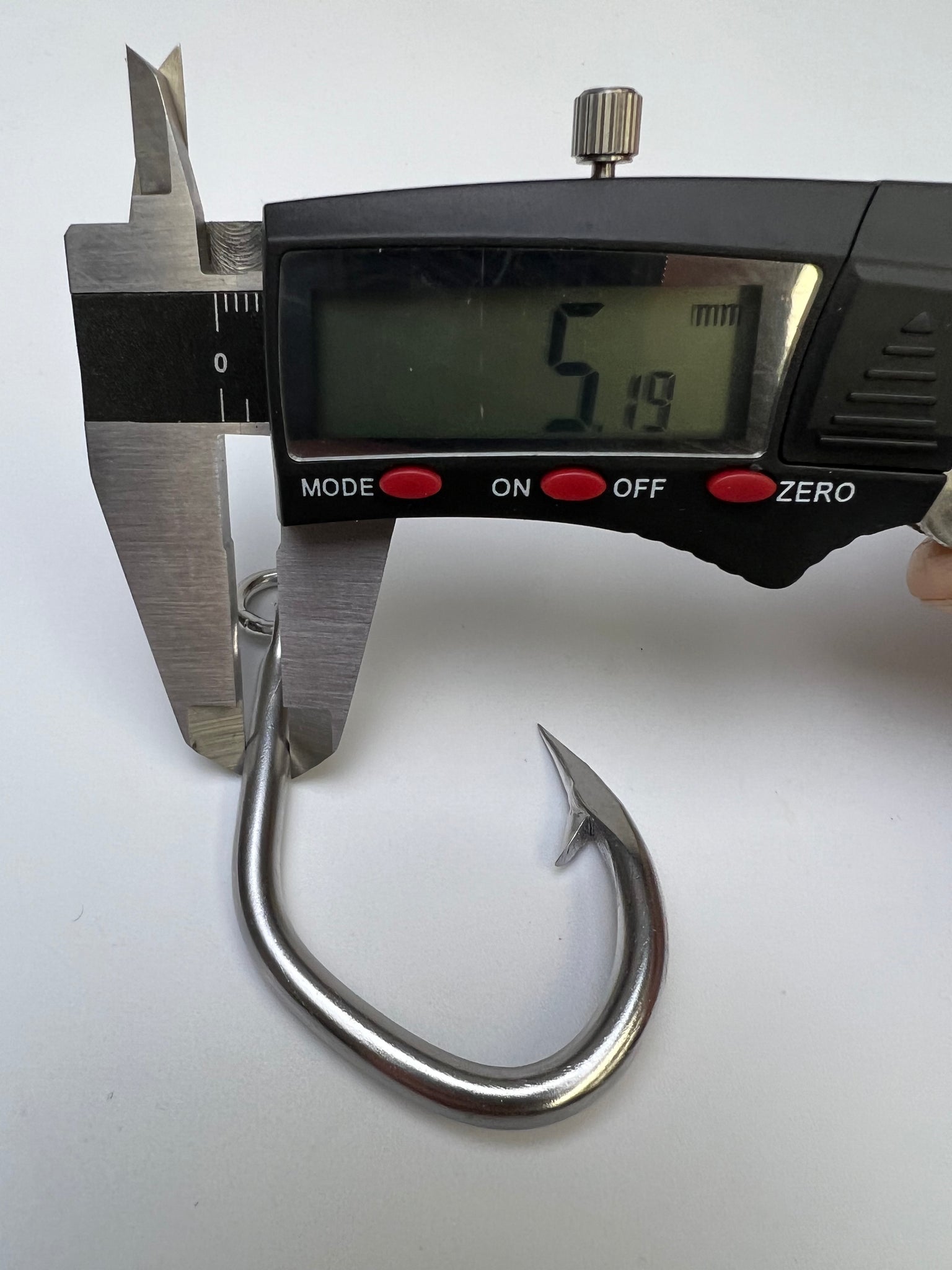 No. 2330 H/C, Tined, Ringed Fishing Hook - China Fishing Hook and Tuna Hook  price